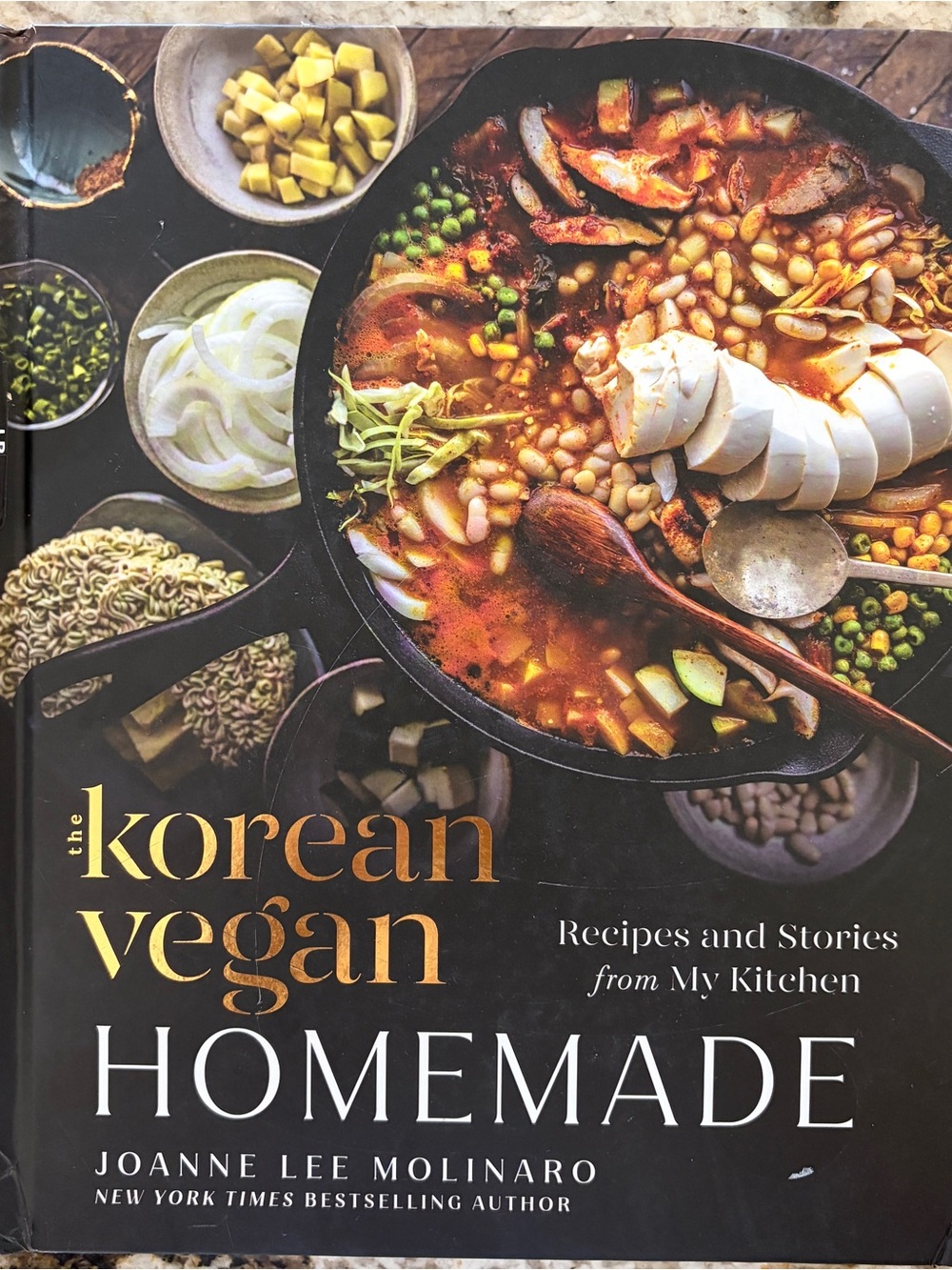 Avery The Korean Vegan Homemade - Black & Gold Cover